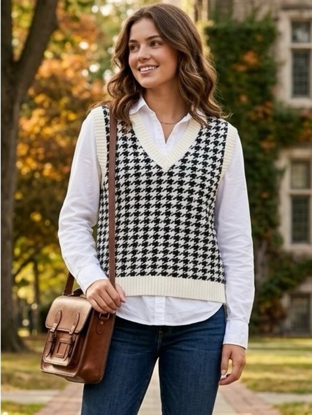 HOLLISTER Black White Houndstooth Knit V-Neck Sweater Vest Medium Oversized
